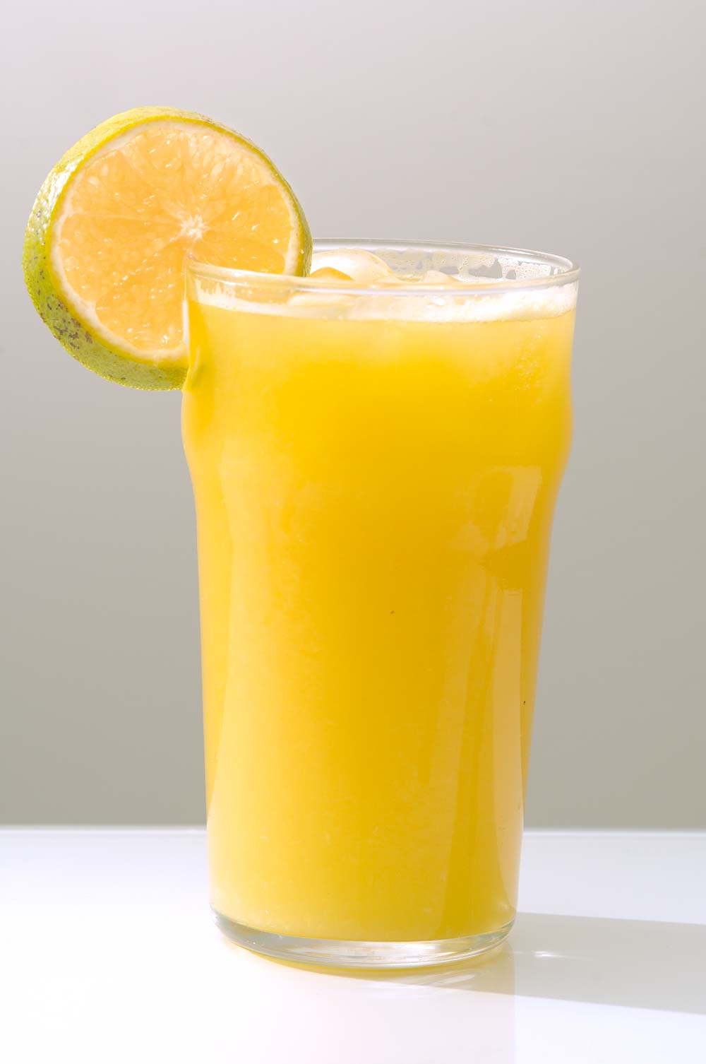 Suco de laranja natural sem açúcar