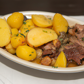 Carne cozida com batatas (Miolo de Acém)