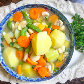 Sopa de Chuchu com seleta de legumes