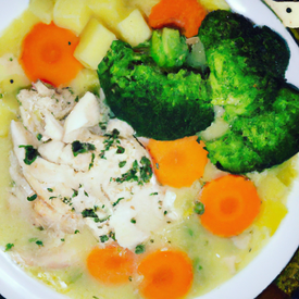 sopa de legumes e peito de frango