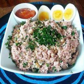 Salada de Grão de Bico com Atum